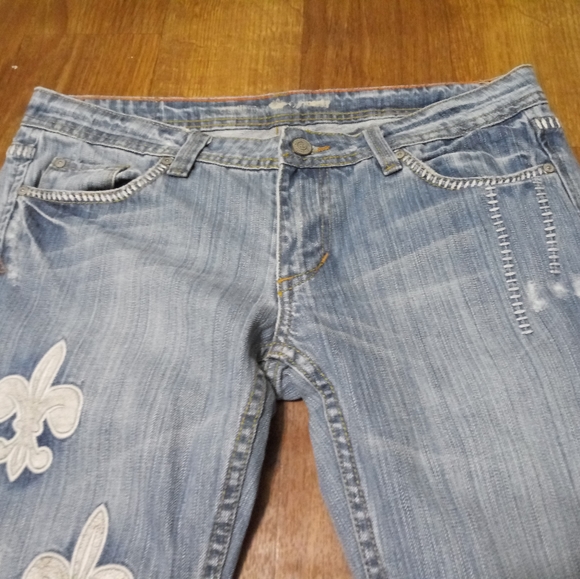 Final Sale Community Property Jeans - Picture 2 of 8